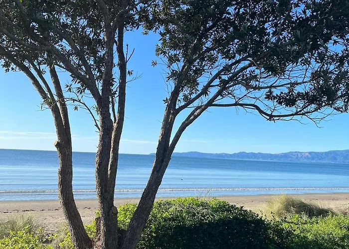 Beachfront Bliss - Your Parapara Seaside Retreat